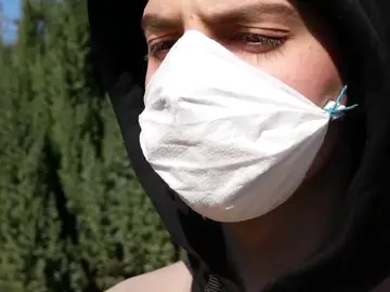 Cómo hacerte tus propias mascarillas con servilletas Cómo hacerte tus propias mascarillas con servilletas