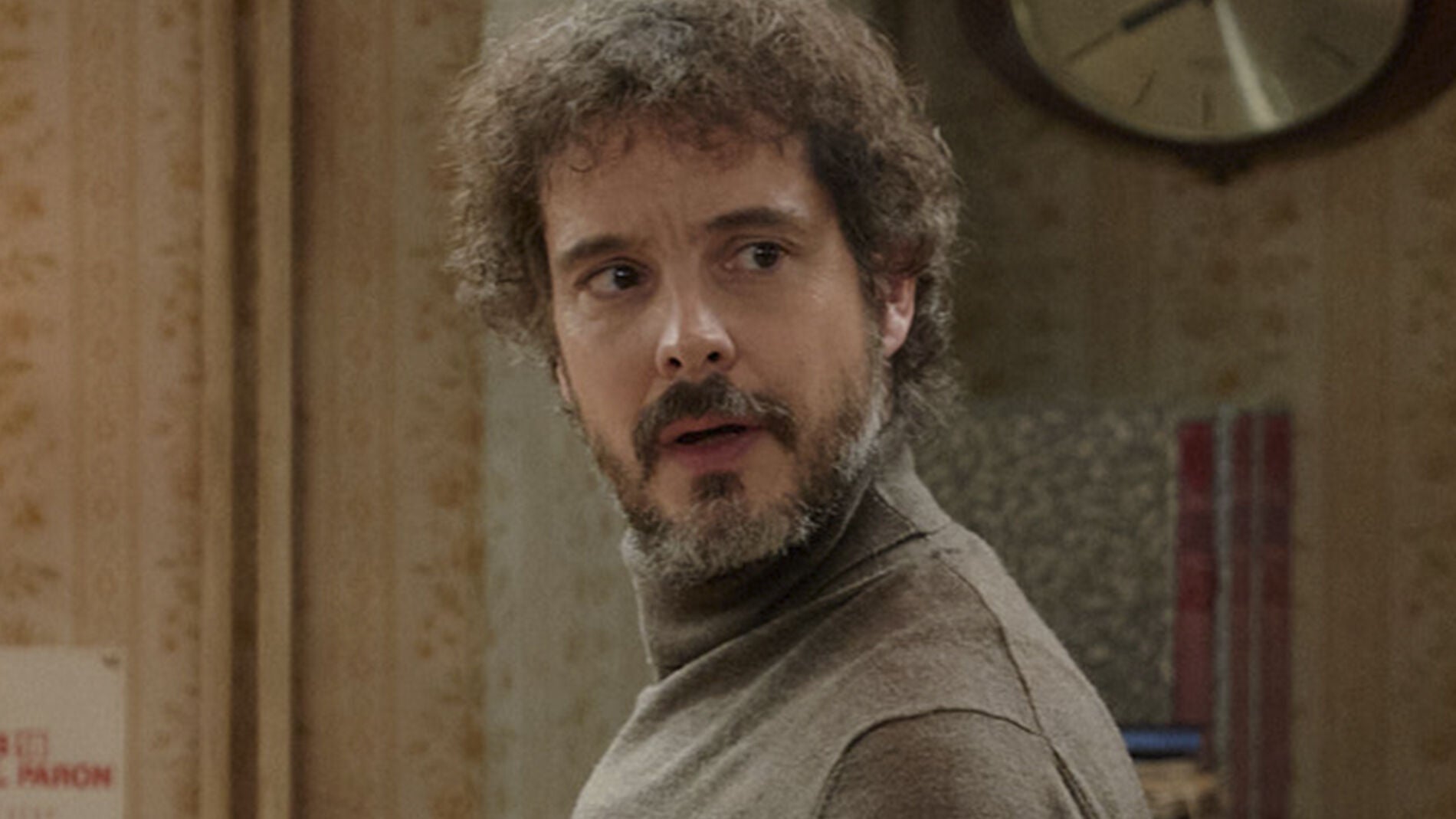 Un inesperado encuentro delata los sentimientos de Guillermo