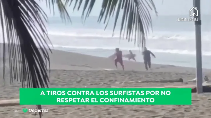 La Policía de Costa Rica persigue a tiros a los surfistas que se saltan el confinamiento por el coronavirus La Policía de Costa Rica persigue a tiros a los surfistas que se saltan el confinamiento por el coronavirus