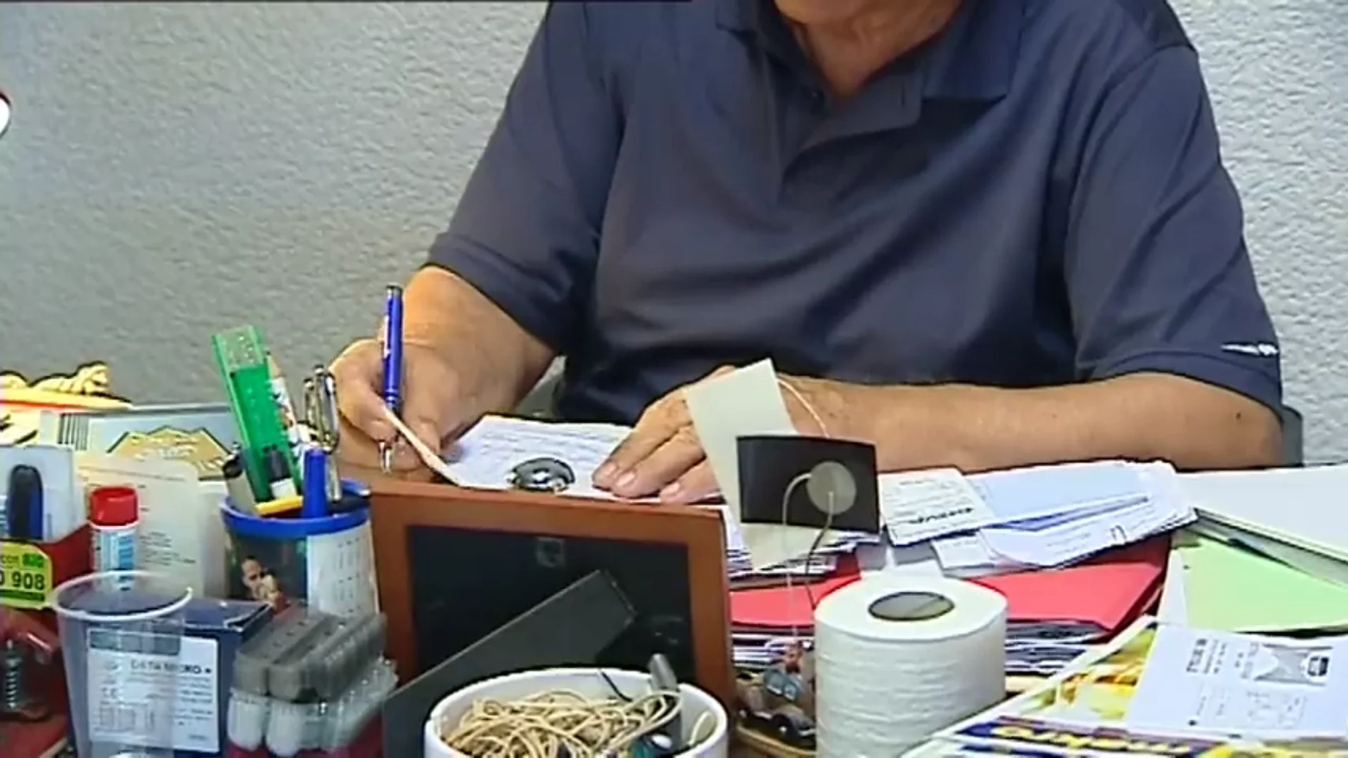 El Gobierno aprueba la moratoria del pago de las cotizaciones de autónomos y empresas durante seis meses El Gobierno aprueba la moratoria del pago de las cotizaciones de autónomos y empresas durante seis meses