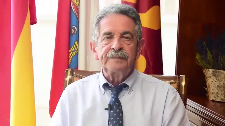 Miguel Ángel Revilla califica de "buitres carroñeros" a los vendedores que suben el precio de los respiradores Miguel Ángel Revilla califica de "buitres carroñeros" a los vendedores que suben el precio de los respiradores