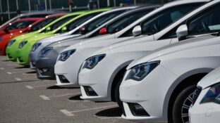 Hist&oacute;rica ca&iacute;da de la venta de coches