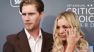 Kaley Cuoco y su marido, Karl Cook