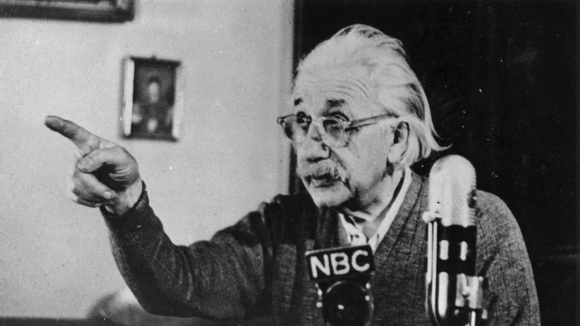 Efemérides del 18 de abril 2020: Albert Einstein Efemérides del 18 de abril 2020: Albert Einstein