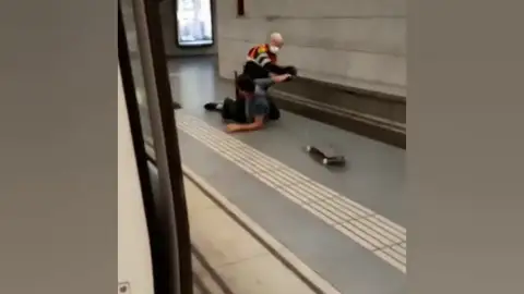 metroBarcelona metroBarcelona