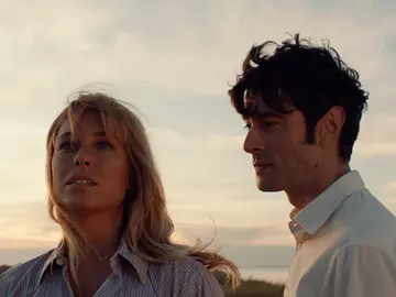 'El verano que vivimos', con Blanca Suárez y Javier Rey 'El verano que vivimos', con Blanca Suárez y Javier Rey