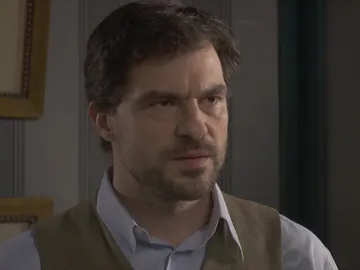 Avance ‘El secreto de Puente Viejo’: Frente a frente, Íñigo y Jean Pierre se ven las caras Avance ‘El secreto de Puente Viejo’: Frente a frente, Íñigo y Jean Pierre se ven las caras