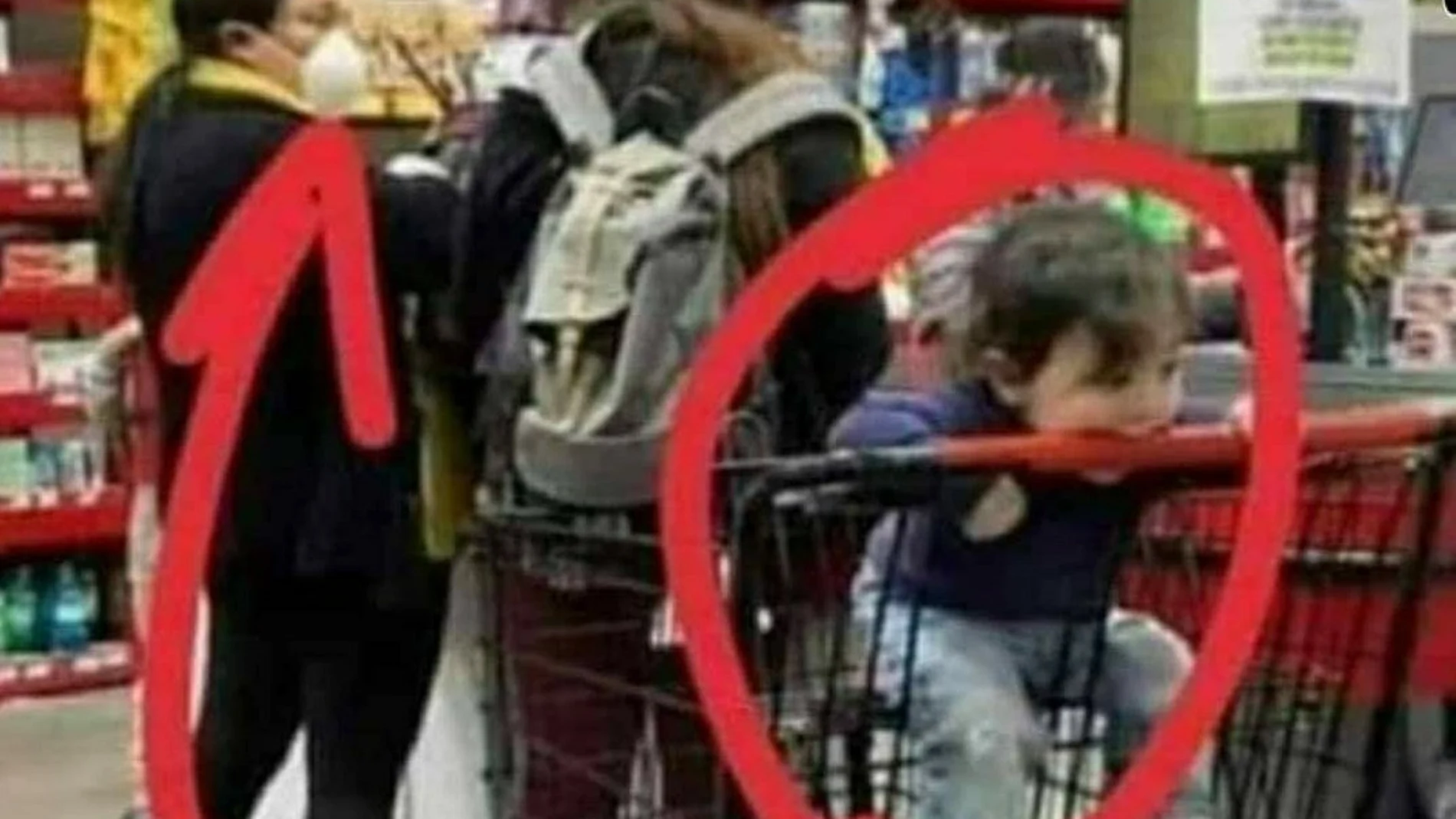 Niños en el supermercado Niños en el supermercado