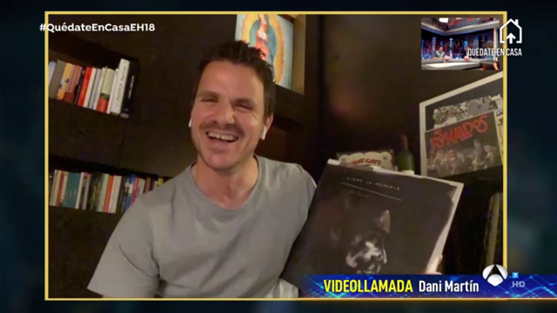 Dani Martín enseña parte de su gran colección de vinilos en 'El Hormiguero 3.0'