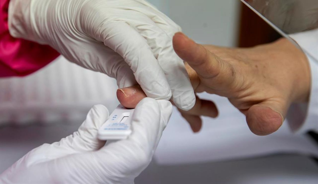 Test de coronavirus en el hospital Vall d'Hebron 