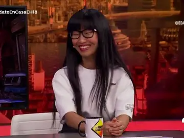 Yibing se convierte en profesora en 'El Hormiguero 3.0': ¿Qué tal se les da hablar chino en el programa? Yibing se convierte en profesora en 'El Hormiguero 3.0': ¿Qué tal se les da hablar chino en el programa?