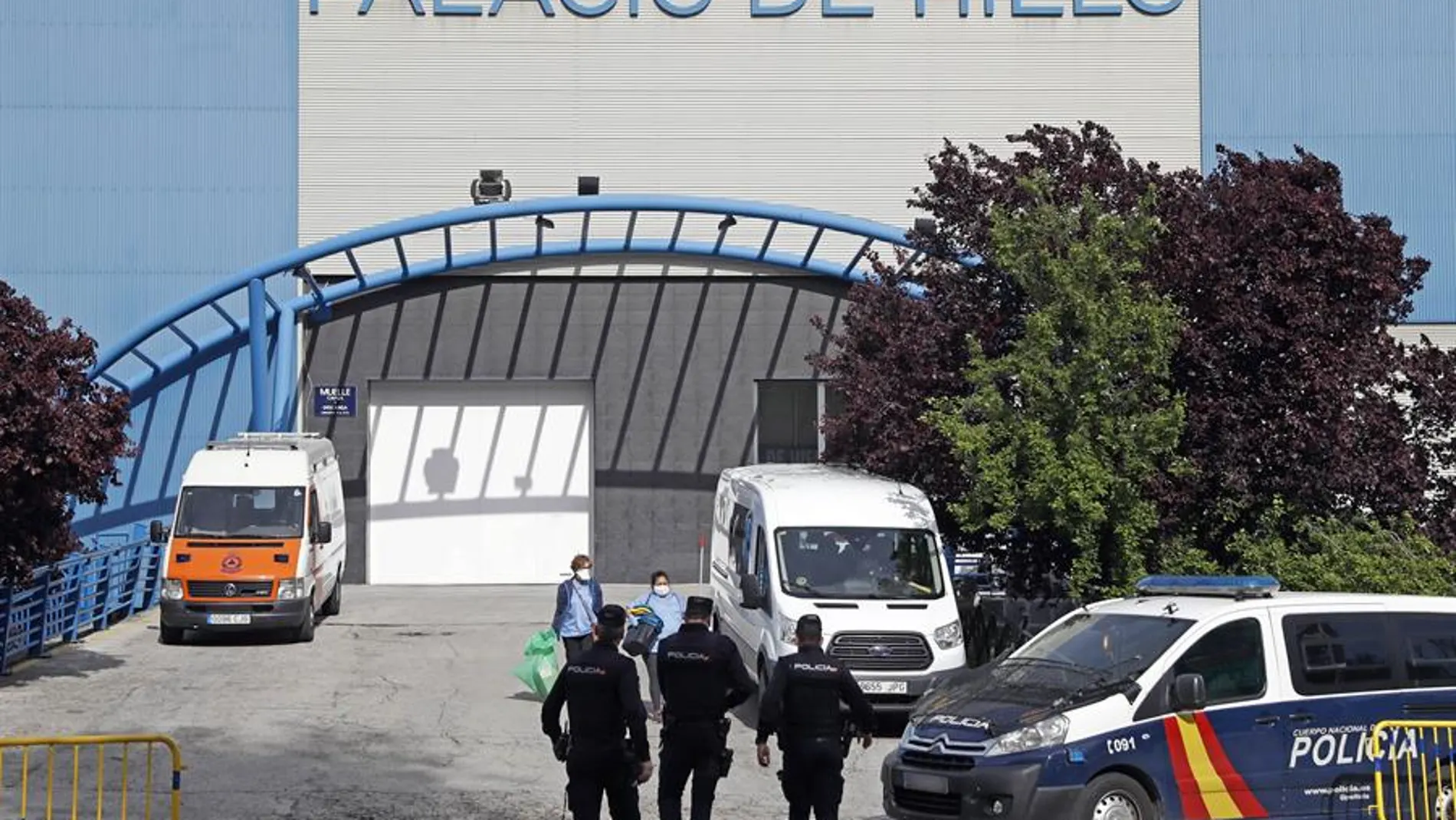 Vista exterior de las instalaciones del Palacio del Hielo en Madrid. Vista exterior de las instalaciones del Palacio del Hielo en Madrid.