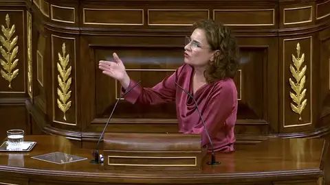 El corte de pelo de Pedro Sánchez también enfrenta al PP con el Gobierno El corte de pelo de Pedro Sánchez también enfrenta al PP con el Gobierno