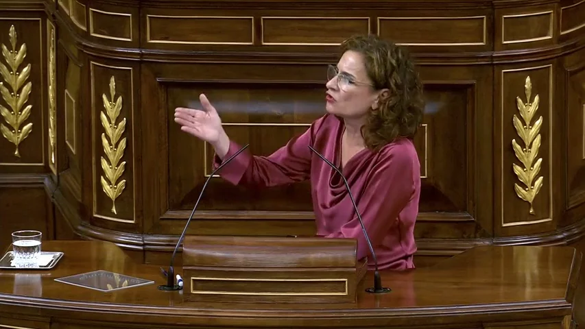 El corte de pelo de Pedro Sánchez también enfrenta al PP con el Gobierno El corte de pelo de Pedro Sánchez también enfrenta al PP con el Gobierno