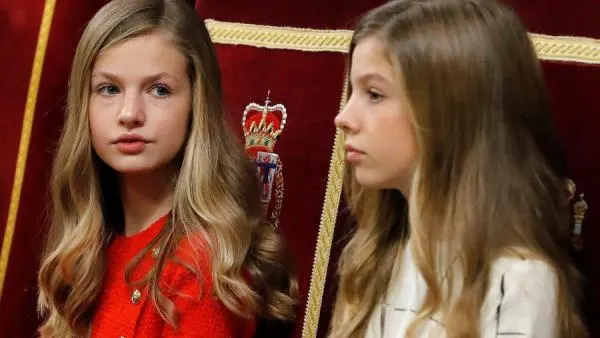 La Princesa Leonor y la Infanta Sofía La Princesa Leonor y la Infanta Sofía