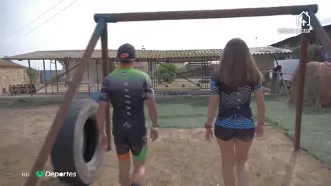 La casa de Albert y Laura, el sueño de cualquier aficionado al crossfit durante el confinamiento por el coronavirus La casa de Albert y Laura, el sueño de cualquier aficionado al crossfit durante el confinamiento por el coronavirus