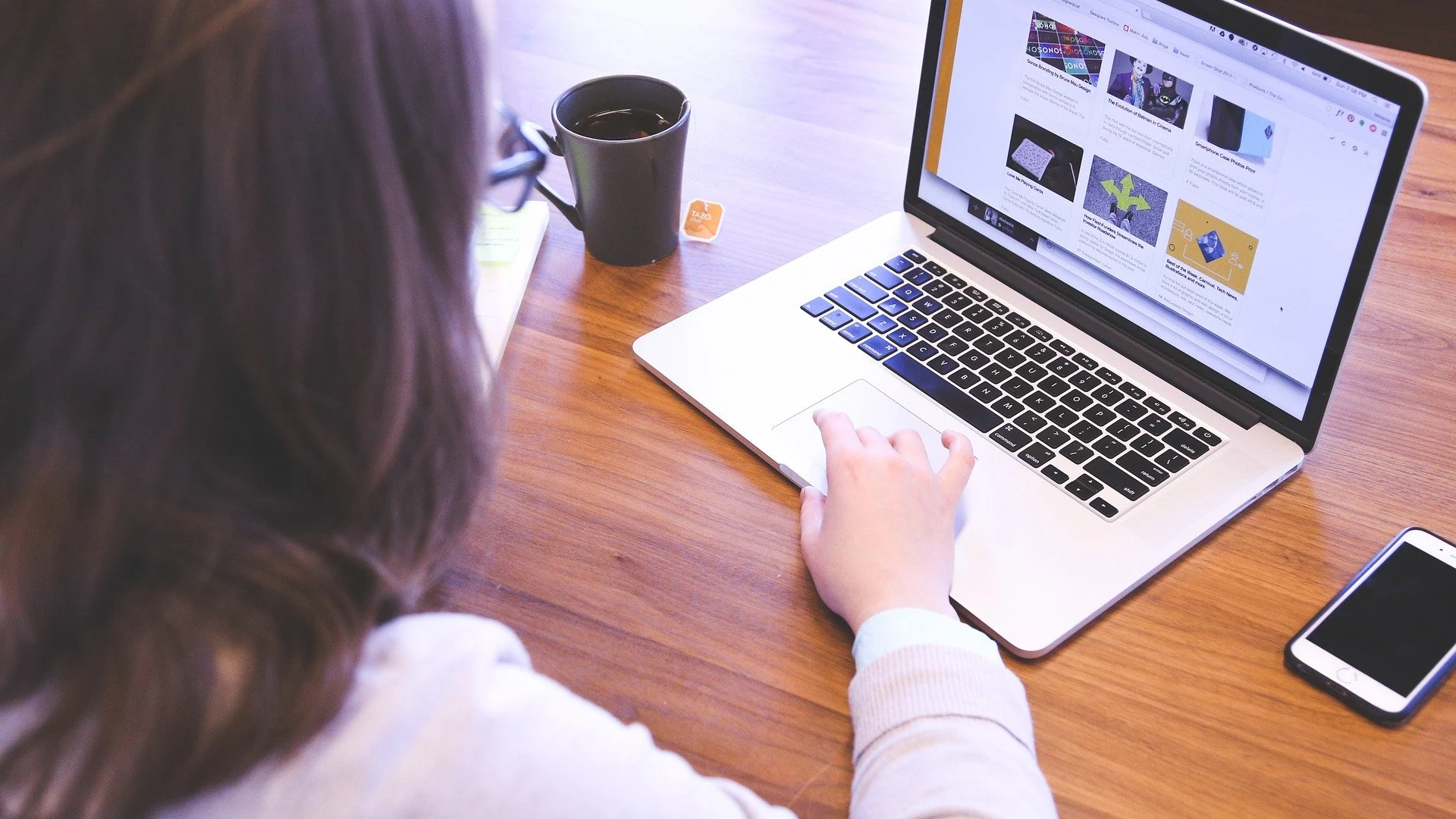 Teletrabajo: Cómo evitar congestionar tu wifi y navegar más rápido durante el confinamiento por el coronavirus Teletrabajo