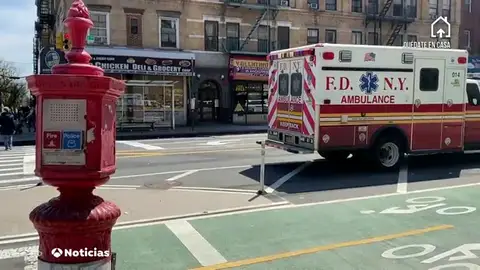 Ambulancia en el Bronx Ambulancia en el Bronx