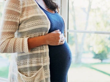 Imagen de recurso de una mujer embarazada