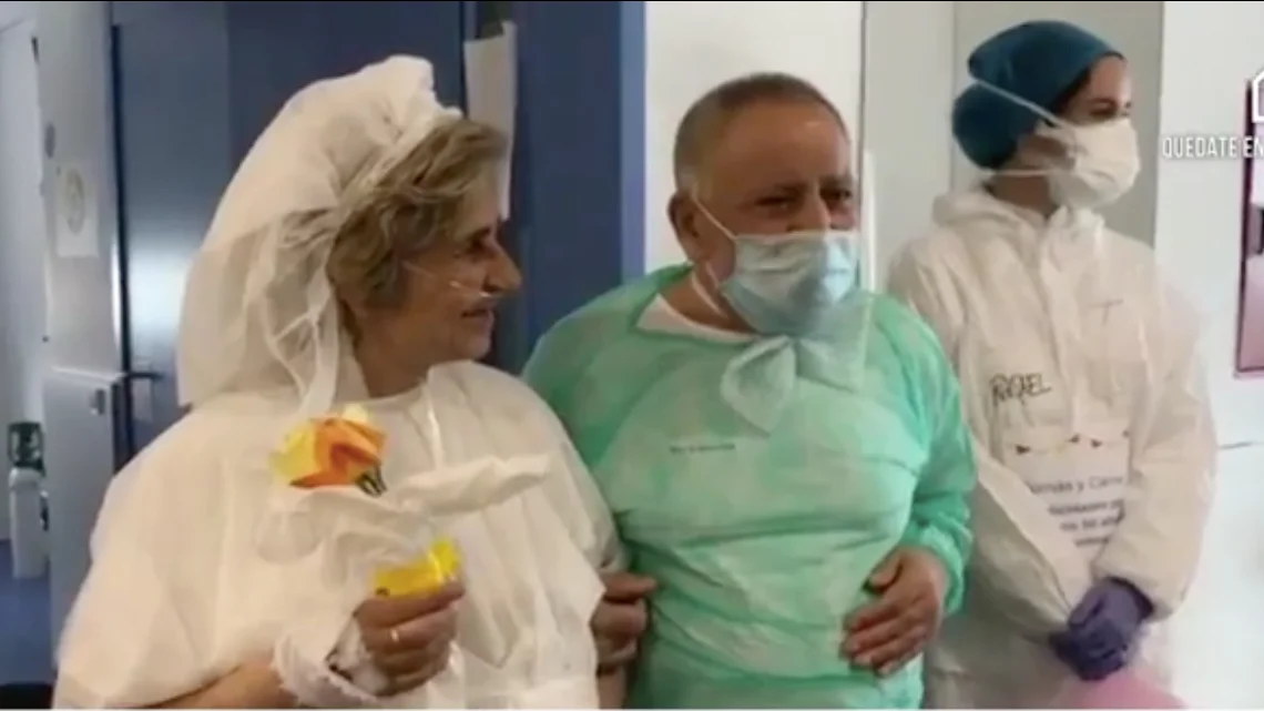 Bodas de oro en el hospital Bodas de oro en el hospital