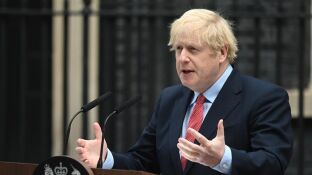 El primer ministro brit&aacute;nico, Boris Johnson, en su reaparici&oacute;n