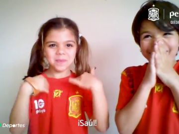 Los jugadores de la selección española felicitan el cumpleaños a niños confinados por el coronavirus