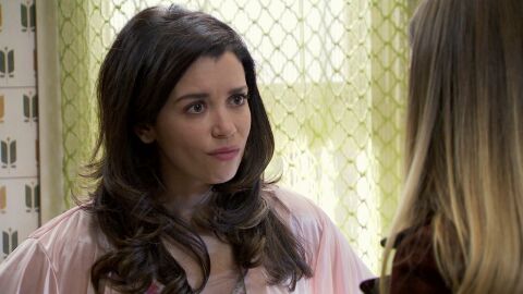 Luisita, sin palabras ante la inesperada actitud de Amelia