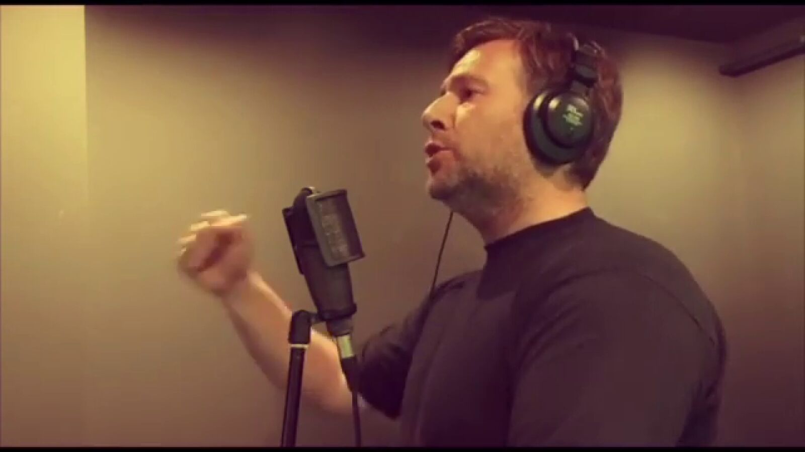 La divertida parodia en forma de canción de Carlos Latre como David Bisbal