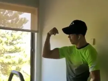 Cristiano Ronaldo entrenando Cristiano Ronaldo entrenando