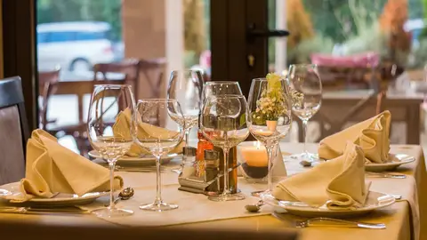 El sector hostelero reclama condiciones justas para poder abrir sus negocios El sector hostelero reclama condiciones justas para poder abrir sus negocios