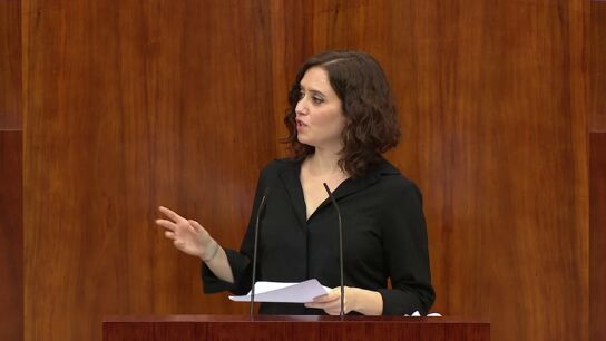 La presidenta de la Comunidad de Madrid, Isabel D&iacute;az Ayuso, defiende las pizzas que sustituyen la beca comedor durante el coronavirus