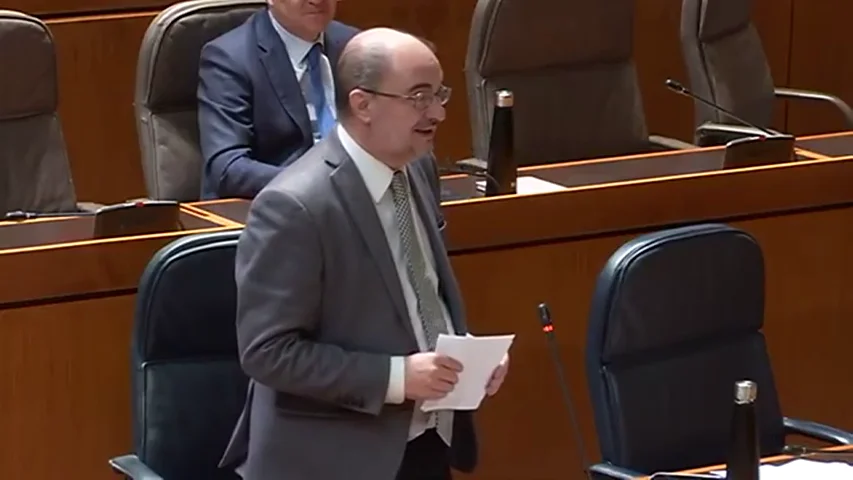 El presidente de Arag&oacute;n, Javier Lamb&aacute;n, sobre el plan de desescalada: "Salvar vidas va por delante de salvar a Pedro S&aacute;nchez"