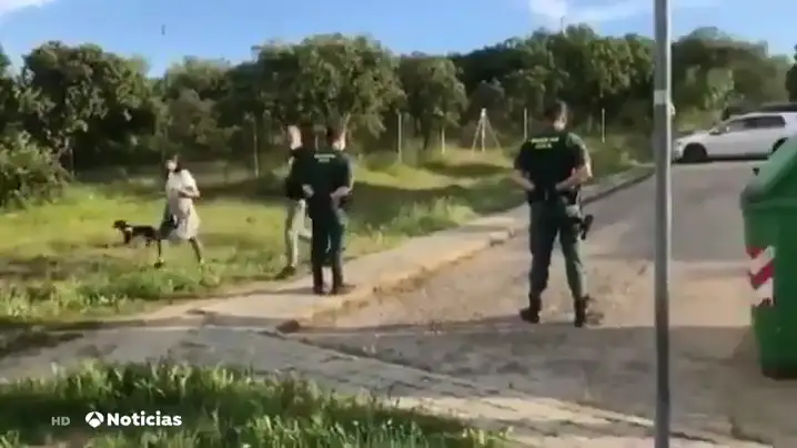 Refuerzan la seguridad en las casas de Pablo Iglesias, Irene Montero tras los escraches Refuerzan la seguridad en las casas de Pablo Iglesias, Irene Montero tras los escraches