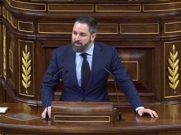 Abascal, a Iglesias: "Toma a ancianos como rehenes, aunque eso es poco comparado con dejarles morir"