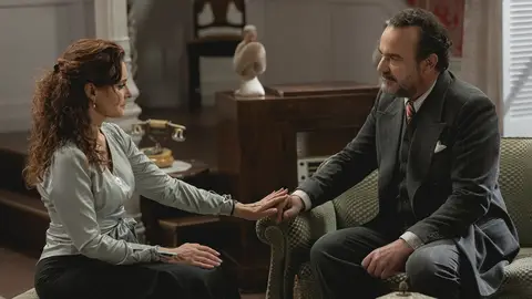 Isabel y Don Ignacio ponen sobre la mesa sus sentimientos, ¿dónde ha quedado su amor? Isabel y Don Ignacio ponen sobre la mesa sus sentimientos, ¿dónde ha quedado su amor?