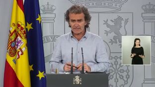 Fernando Sim&oacute;n en su comparecencia diaria