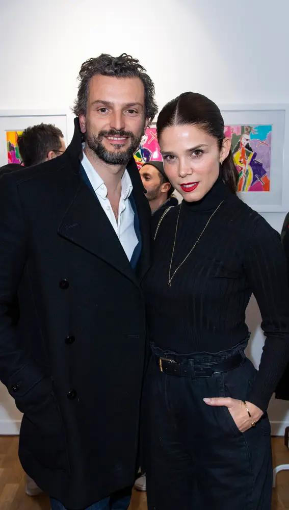 Juana Acosta y Charles Alazet Juana Acosta y Charles Alazet