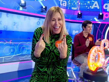 Carla Hidalgo brilla en ‘La Pista’ al ritmo de Alaska y su éxito ‘A quién le importa’ Carla Hidalgo brilla en ‘La Pista’ al ritmo de Alaska y su éxito ‘A quién le importa’