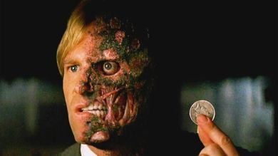 Ni rastro de James Bond: La imagen de Daniel Craig como el villano Dos Caras en 'The Batman'