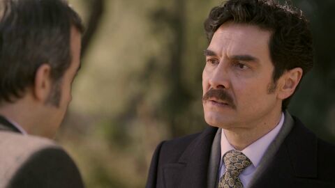 David traiciona a Armando a pesar de las terribles consecuencias