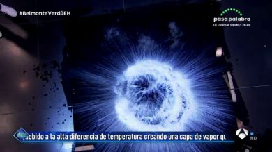 Marron enseña la magia del nitrógeno líquido: así crea una 'galaxia enfriada'