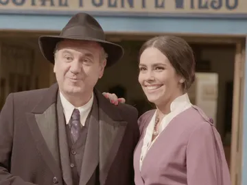 El cameo de Cristina Pedroche, Roberto Brasero y Gloria Serra: "Me encanta el look" El cameo de Cristina Pedroche, Roberto Brasero y Gloria Serra: "Me encanta el look"