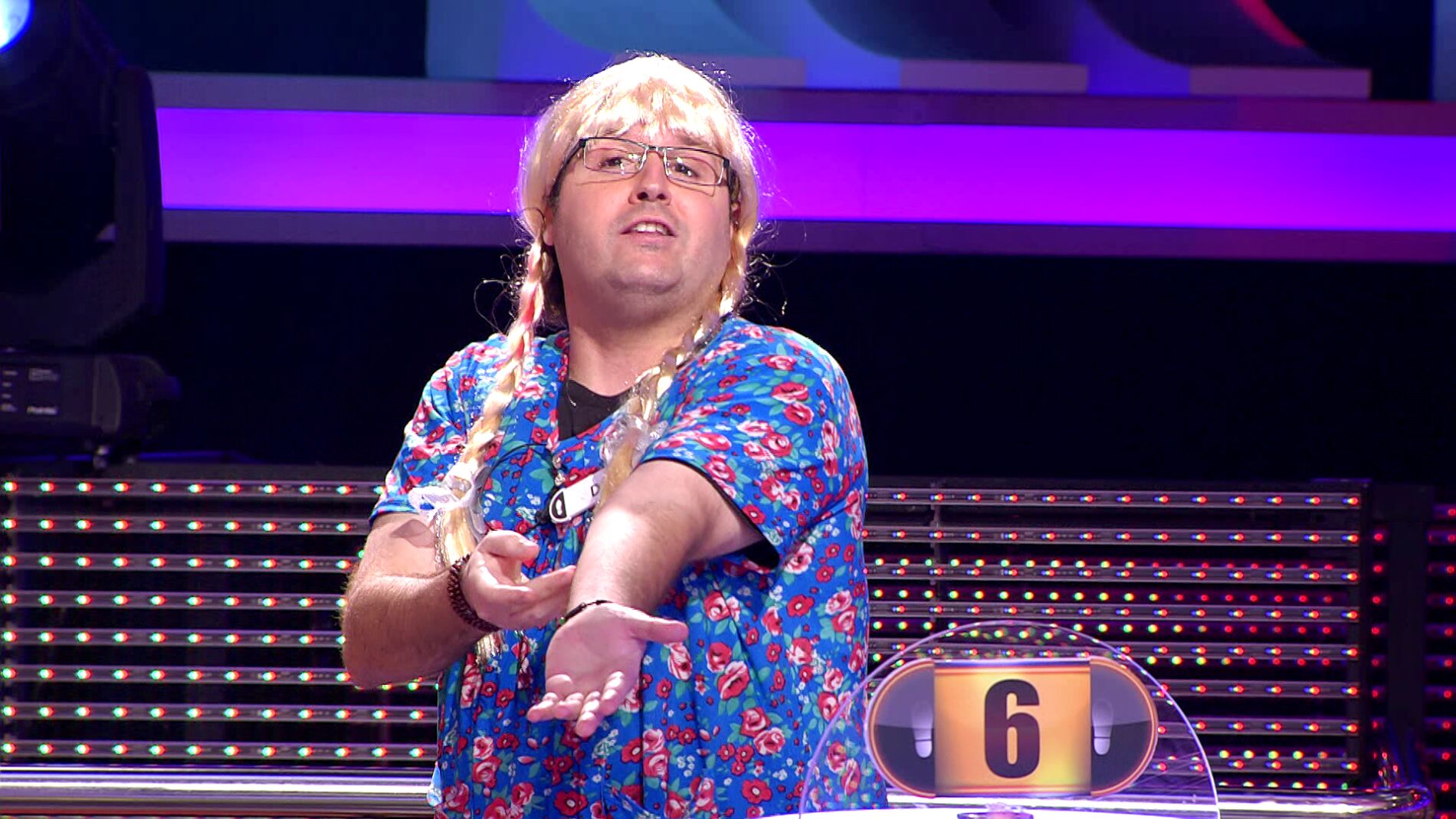 &ldquo;Somos &lsquo;ahoracaiguers&rsquo;&rdquo;, la genial improvisaci&oacute;n de Deivid versionando a Las Supremas de M&oacute;stoles