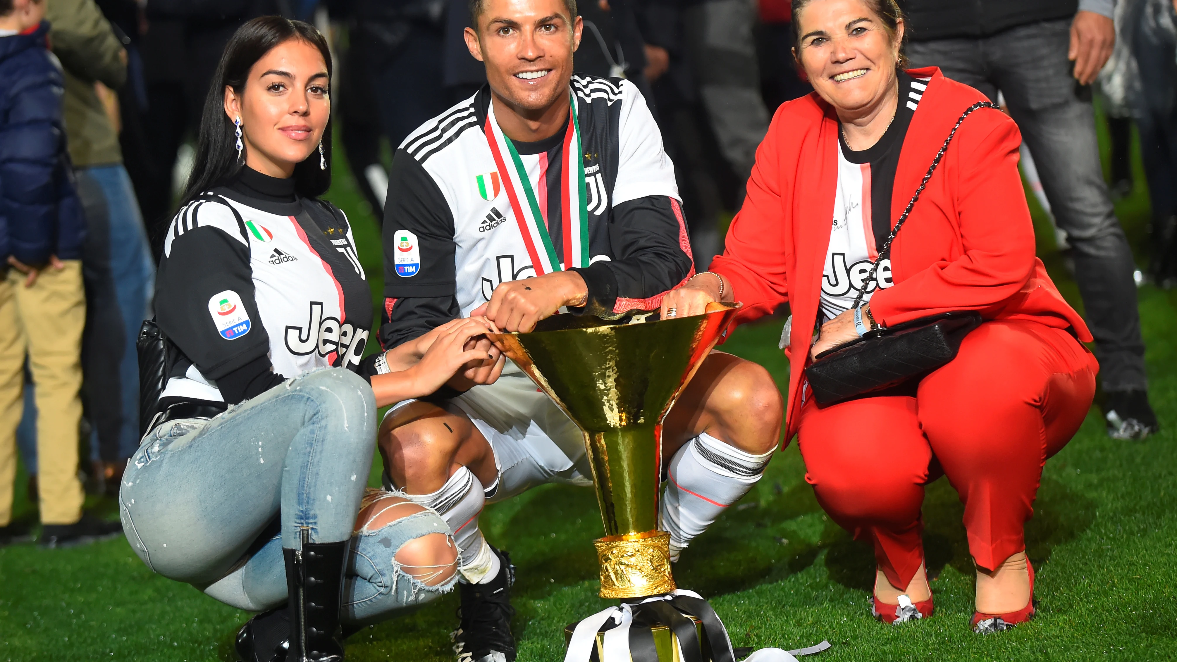 Georgina Rodr&iacute;guez, Cristiano Ronaldo y Dolores Aveiro 