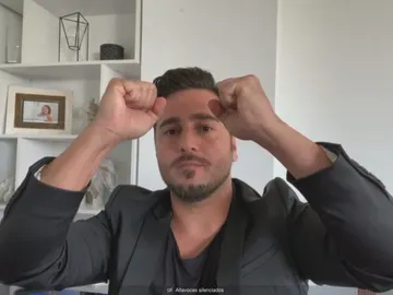 David Bustamante. David Bustamante.