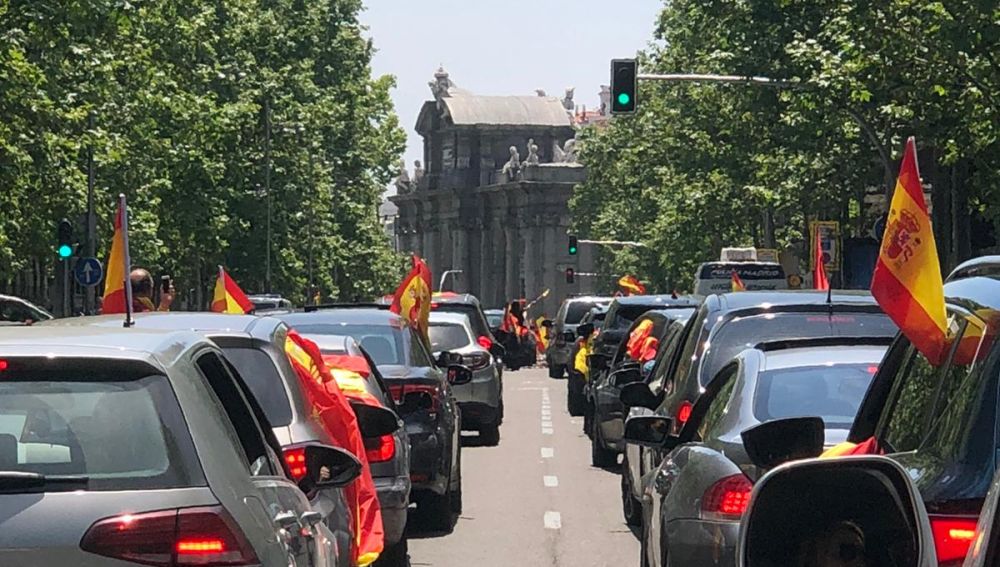 Manifestación en coche convocada por Vox contra la gestión del Gobierno