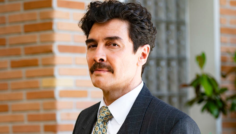 José Manuel Seda es Armando Ordóñez en 'Amar es para siempre'