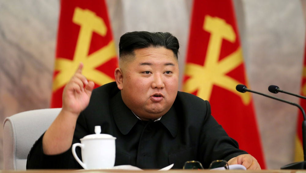 Kim Jong-un, durante el encuentro militar