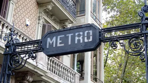 Aglomeraciones Metro Barcelona en Fase 1 de desescalada Coronavirus