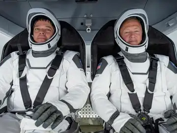 Horario y dónde ver el lanzamiento del primer cohete tripulado privado de SpaceX en directo Horario y dónde ver el lanzamiento del primer cohete tripulado privado de SpaceX en directo